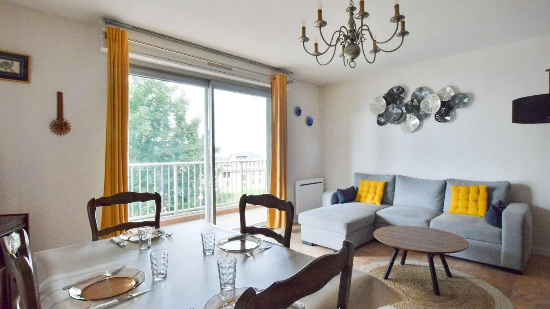 Spacieux Appartement Refait A Neuf Avec Balcon Et Garage, Proche Centre-Ville - Fr-1-498-108 Évian-les-Bains Lejlighed
